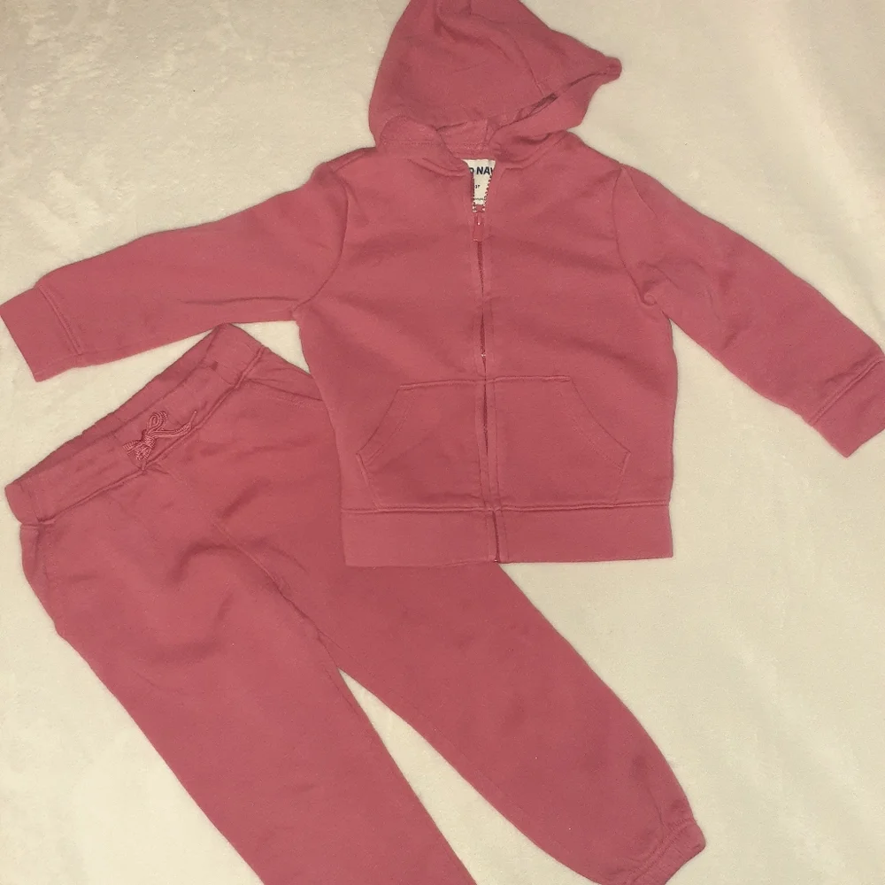 Old Navy Girls Outfit